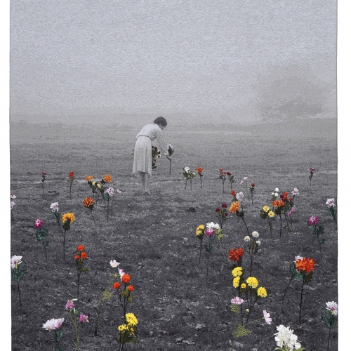 looking for daisies | gobelin and embroidered by hand; 125x83 cm, 2020