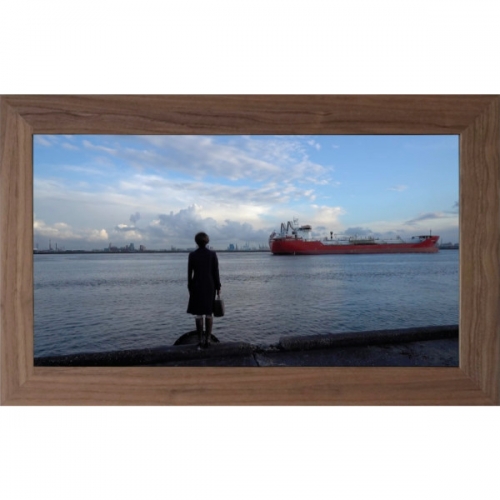 The long goodbye | fragment | loop; monitor, player, walnut box; 51 x 32 x 19 cm; 2026